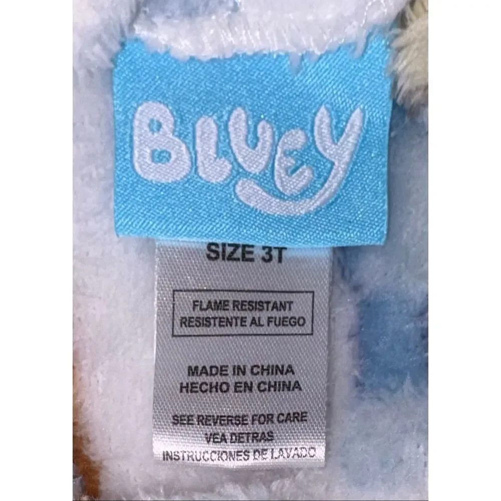 Bluey robe size 3T